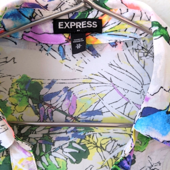 Express Button down blouse - Picture 2 of 2
